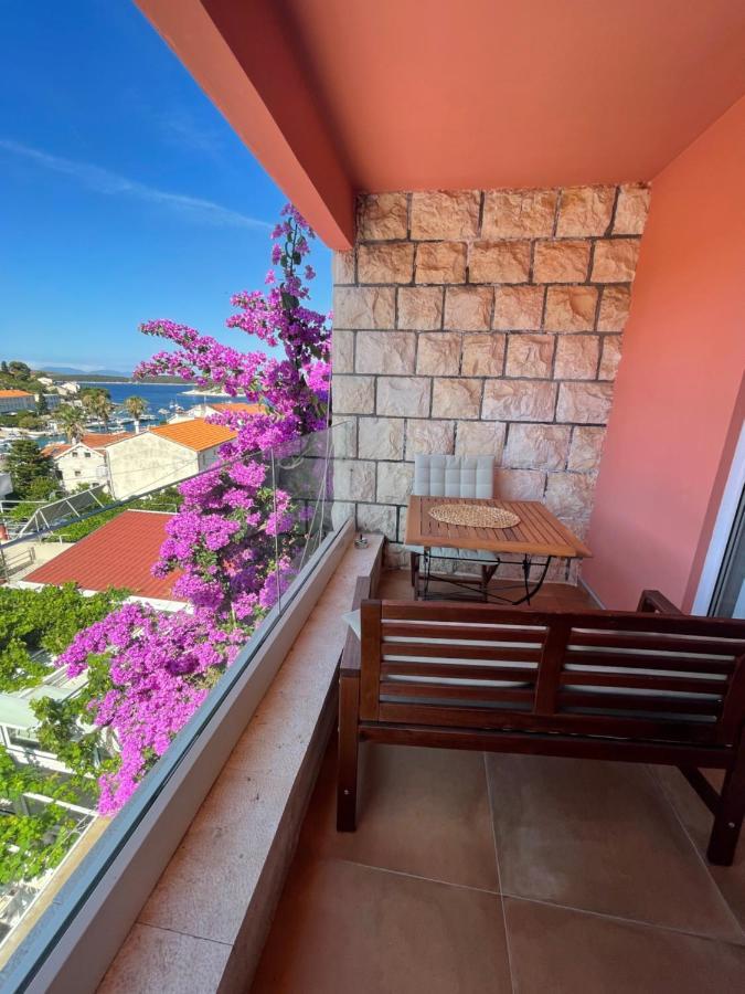 St. Nicholas Rooms Hvar Town Extérieur photo