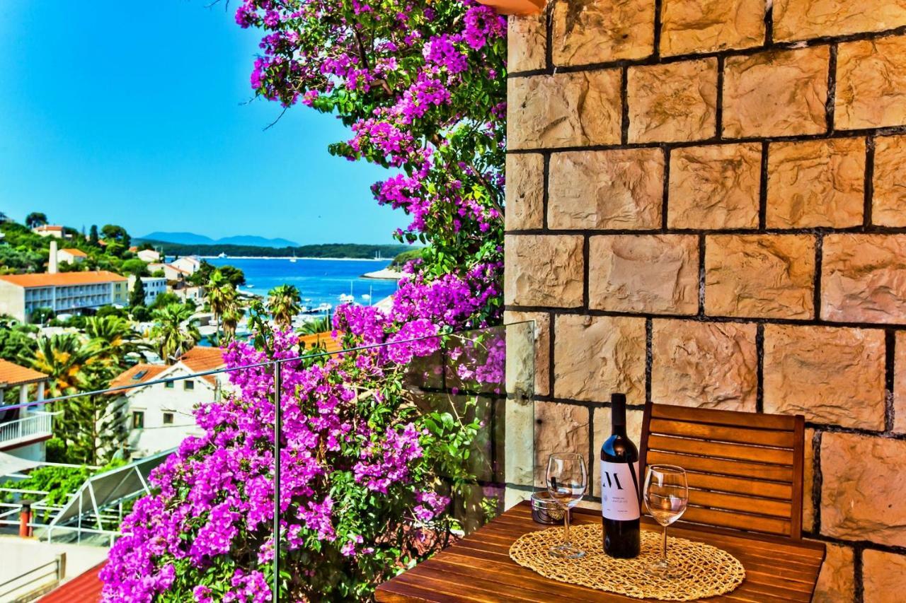St. Nicholas Rooms Hvar Town Extérieur photo